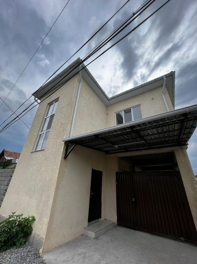 Meiman House Close To Asia Mall Bichkek Extérieur photo